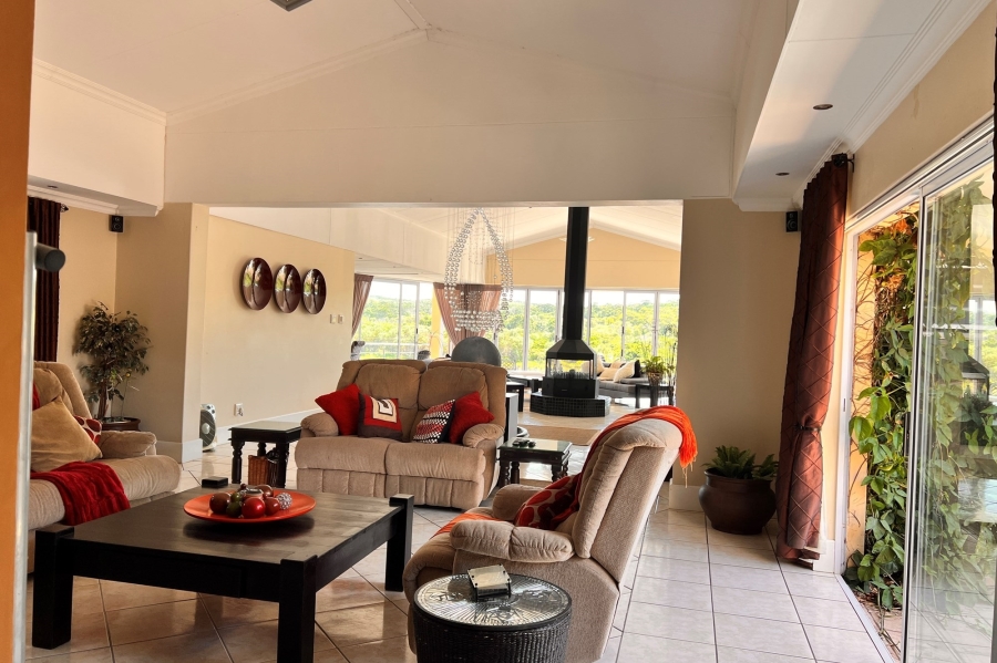 5 Bedroom Property for Sale in East London Rural Eastern Cape